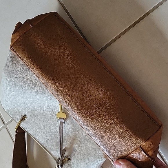 SOLD - Picture 3 of 14